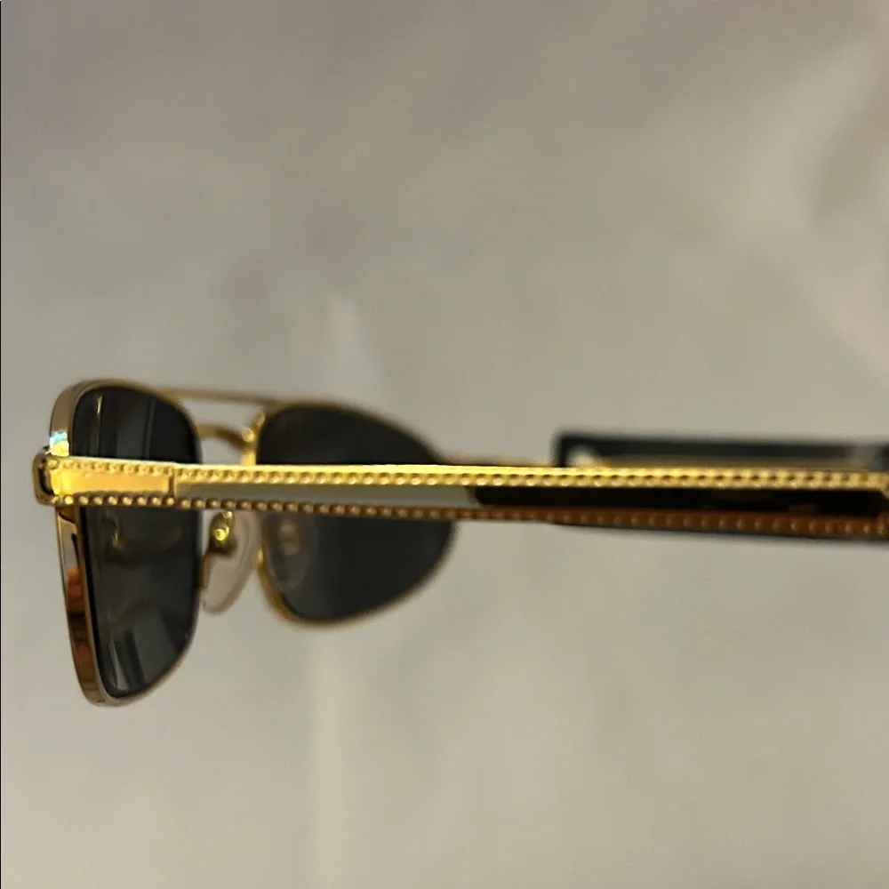 Vintage Notorio N120 Gold and Black Sunglasses. New. 100% UV